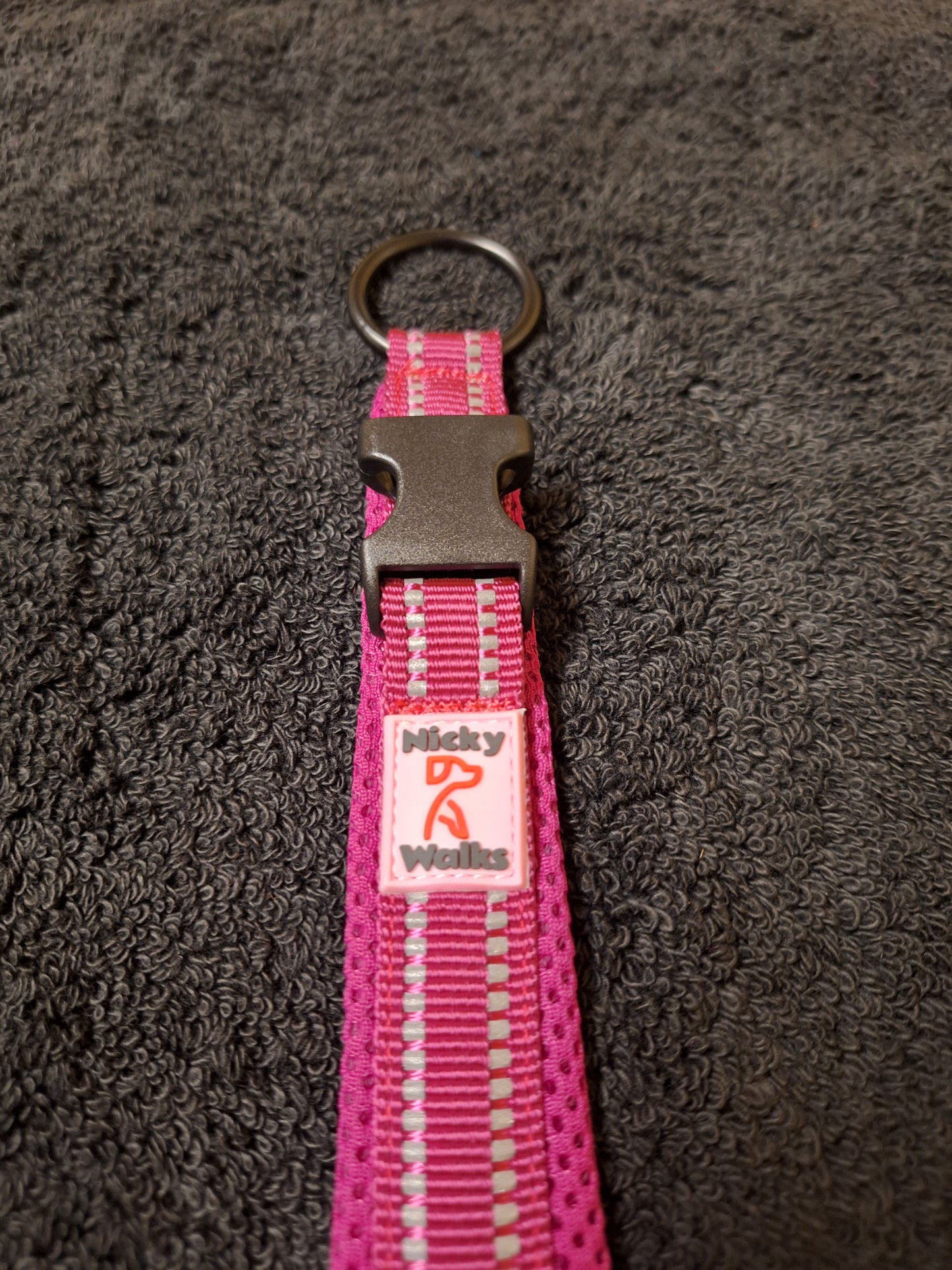 Nicky Walks Collars M Magenta